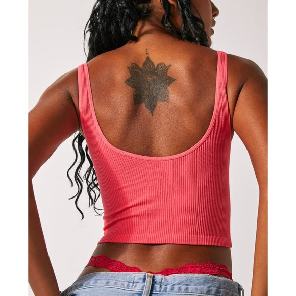 NWT FREE PEOPLE Meg Seamless Crop in Paradise Blossom - Picture 2 of 5